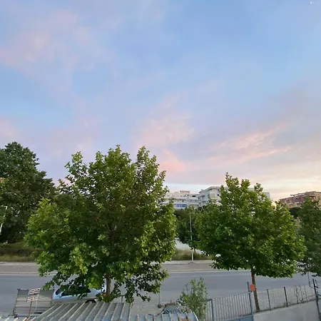 Arli Eris Rent ゲストハウス